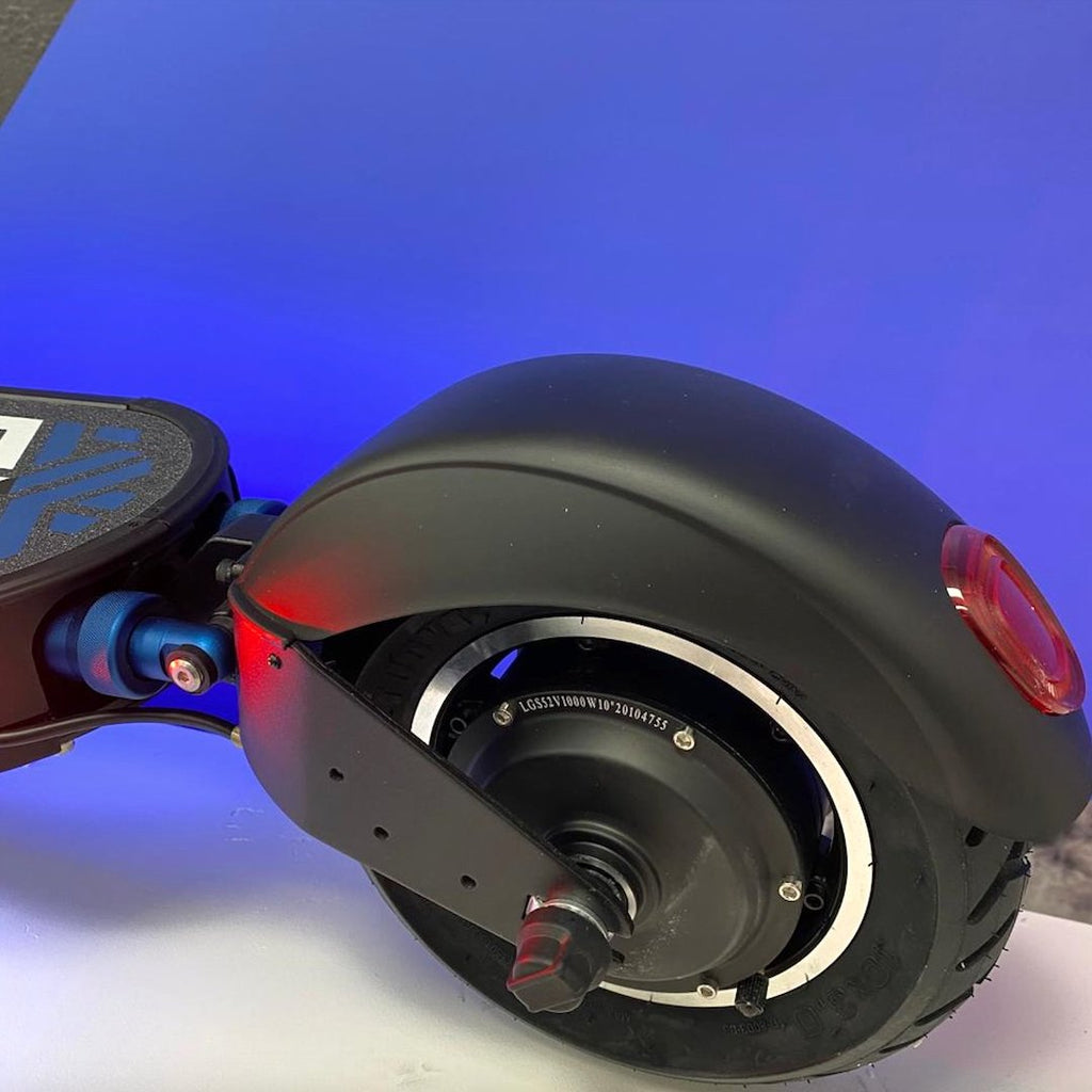 APOLLO EXPLORE ELECTRIC SCOOTER rear wheel